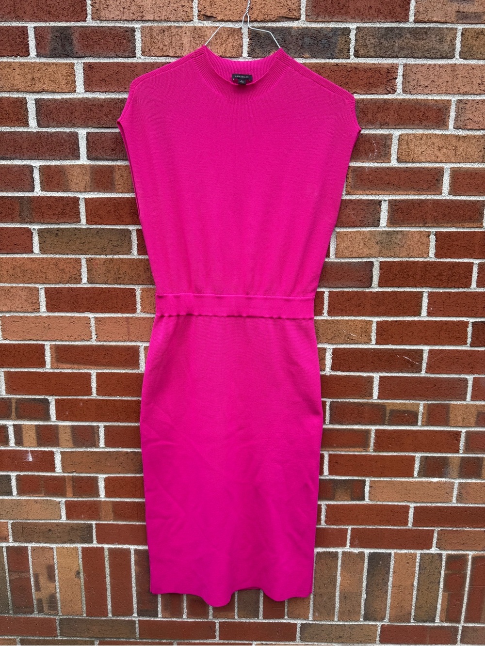 Ann Taylor Pink Sweater Knit Midi Dress Size Small Cap Sleeve